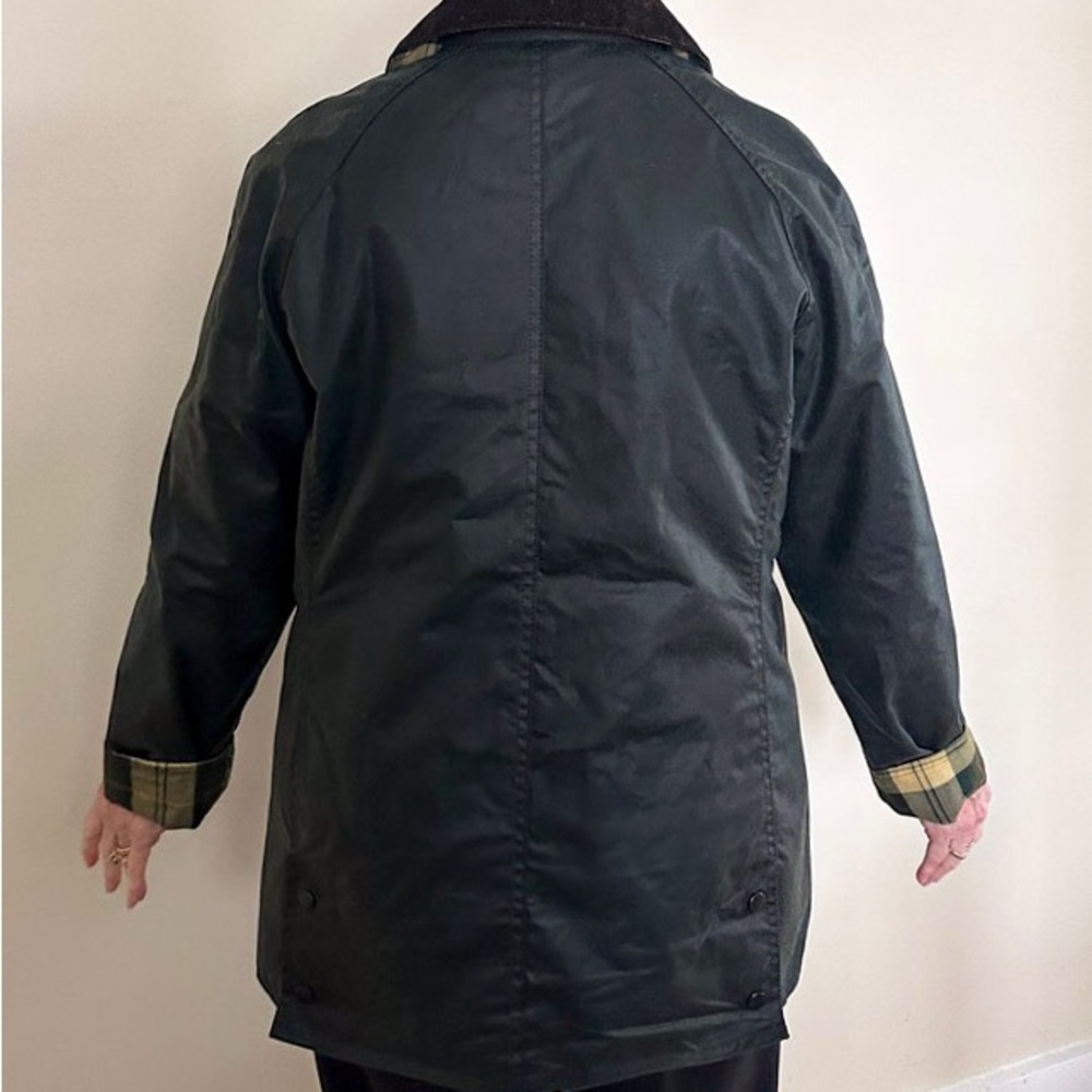 Women’s Barbour Beadnell Sage Green Waxed Coat with Plaid Lining Size US 10 - Picture 5 of 7